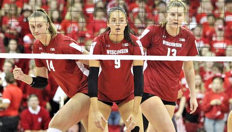 wisconsin volleyball team nudes|Wisconsin volleyball players private photos, video shared online